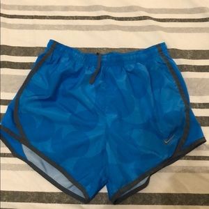 Running shorts